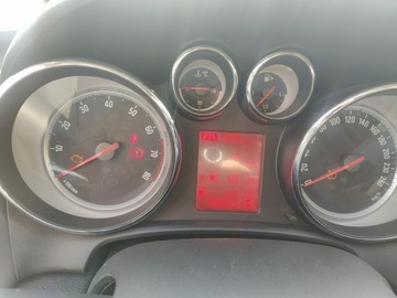 Opel Astra J GTC 1.4 Turbo ECOTEC 120KM 2015 Opel Astra 1,4 120 KM ,Salon Polska, zdjęcie 9