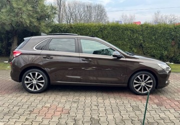 Hyundai i30 III Hatchback 1.4 T-GDI 140KM 2017 Hyundai i30 PREMIUM 1,4T 140KM FULL-LED PANORAMA Bezwypadkowy Dla wymagaja, zdjęcie 6