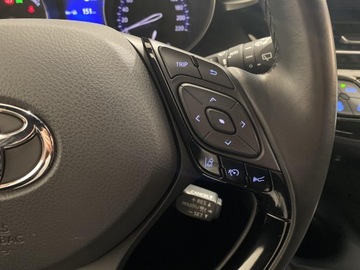 Toyota C-HR I Crossover 1.8 Hybrid 122KM 2019 Toyota C-HR 1.8 Hybrid Premium Toyota C-HR 1.8 Pre, zdjęcie 13