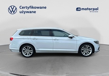 Volkswagen Passat B8 Variant Facelifting 2.0 TDI SCR 150KM 2022 Volkswagen Passat Elegance Pakiety, ACC, Kamera, Podgrzewane 4 fotele, er, zdjęcie 15