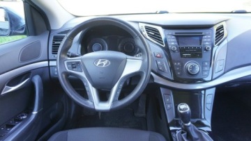 Hyundai i40 Kombi 1.6 GDI 135KM 2011 Hyundai i40 Bogate wyposażenie Niski przebieg, zdjęcie 10
