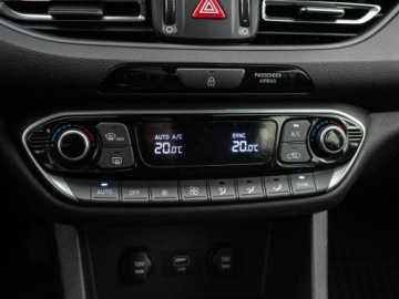 Hyundai i30 III Hatchback Facelifting 1.5 DPI 110KM 2022 Hyundai i30 WD6131S#1.5 DPI Smart Podgrz.f I kier, zdjęcie 15