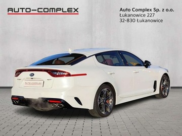 Kia Stinger Liftback 3.3 T-GDi 370KM 2018 Kia Stinger AWD GT Automat 370KM Salon PL 3.3 Benzyna 370KM, zdjęcie 4