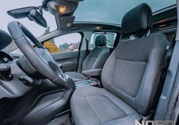 Peugeot 5008 I Minivan 1.6 HDi FAP 115KM 2013 Peugeot 5008 Bezwypadkowy, FV23, KredytowanieLeasing, 7.os, gw.12m gethelp, zdjęcie 9