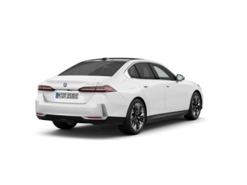 BMW Seria 5 G90-91 Sedan Plug-In 2.0 30e 299KM 2023 BMW 530 530e, 300KM, Panorama, Bowers&amp;Wilkins, Plu, zdjęcie 2