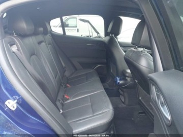 Alfa Romeo Stelvio 2022 Alfa Romeo Stelvio Sprint 2022 2.0l 2.0 Benzyna 280KM, zdjęcie 12