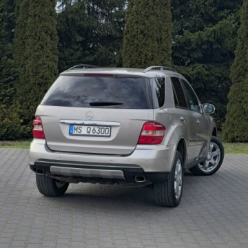 Mercedes Klasa M W164 Off-roader 3.0 V6 (280 CDI) 190KM 2006 Mercedes ML 280 CDI 4Matic 7G Automat 3.0 Diesel, zdjęcie 14