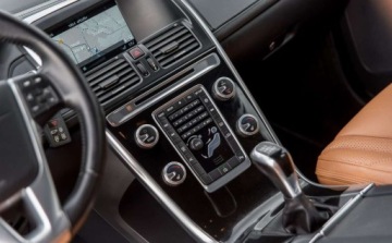 Volvo XC60 I SUV Facelifting 2.0 D3 DRIVE-E 150KM 2016 Volvo XC 60 Volvo XC 60 2.0 Diesel 150KM, zdjęcie 21