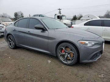 Alfa Romeo Giulia II Sedan 2.0 TBi 280KM 2018 Alfa Romeo Giulia TI Q4 2018 2.0l 2.0 Benzyna 280KM, zdjęcie 4