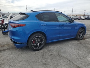 Alfa Romeo Stelvio SUV Facelifting 2.0 Turbo 280KM 2023 Alfa Romeo Stelvio Ti 2023 2.0l 2.0 Benzyna 280KM, zdjęcie 3