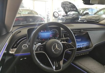 Mercedes Klasa E W214 2025 Mercedes-Benz Klasa E Salon Polska Aut 9G 4x4 5L radary moc20423KM 2.0, zdjęcie 11