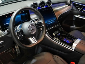 Mercedes GLC C254/X254 SUV 2.0 300d 269KM 2025 GLC Coupe 300 d 4-Matic AMG Line 2.0 (269KM) 2025, zdjęcie 4