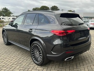 Mercedes GLC C254/X254 Coupe 2.0 200 204KM 2025 MERCEDES-BENZ GLC 200 4-Matic AMG Line 2.0 (204KM) 2025, zdjęcie 1