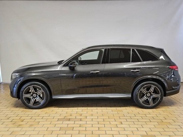Mercedes GLC C254/X254 SUV 2.0 300d 269KM 2025 MERCEDES-BENZ GLC 300 d 4-Matic AMG Line 2.0 (269KM) 2025, zdjęcie 1