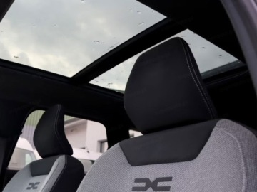 Dacia Bigster 1.2 mild hybrid 140 140KM 2025 Od ręki - Journey LPG 1.2 mHEV 140KM / dach panoramiczny, zdjęcie 4