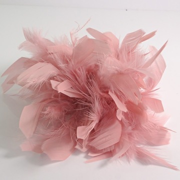 KWIAT Z PIÓR BROSZKA PRZYPINKA PIÓRA LOLITA AKCESORIA 16 CM XL