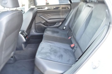 Volkswagen Arteon Fastback Facelifting 2.0 TSI 280KM 2021 Volkswagen Arteon SalonPL 280KM 4x4 DSG Pakiety podgrz.FoteleKier Kamera, zdjęcie 32