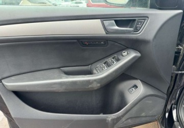 Audi Q5 I SUV Facelifting 2.0 TFSI 225KM 2015 Audi Q5 2015 Audi Q5 2.0L 4x4 - W POLSCE, po oplatach i akcyzie 2.0 224KM, zdjęcie 11