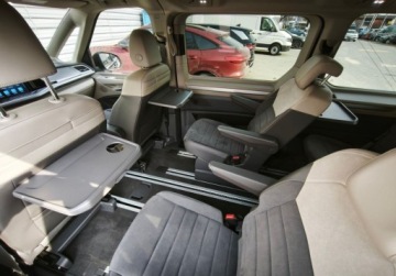 Volkswagen Multivan T7 Van L1 2.0 TDI 150KM 2024 Volkswagen Multivan L2, polskory 7 osobowy, ACC, LED Matrix, Kamera, 1 wl, zdjęcie 18