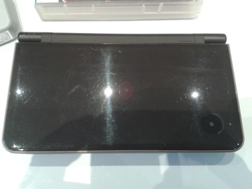 Консоль Нинтендо DSI XL