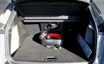 Peugeot 2008 II e-SUV Facelifting Elektryczny 54kWh 156KM 2023 Peugeot 2008 e-2008 54kWh GT SalonPL Facelift Gwarancja od RIA 156KM, zdjęcie 31