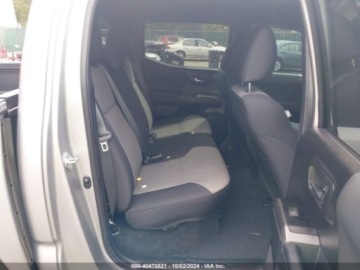 Toyota Tacoma II 2023 Toyota Tacoma TRD Off Road, 2023r., 4x4, 3.5L 3.5 Benzyna 278KM, zdjęcie 9