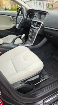 Volvo V40 II Hatchback 1.6 T3 150KM 2012 Volvo V40 Volvo V40 1.6T Polski salon 1 Wlasciciel Klima Kamera cofania, zdjęcie 14