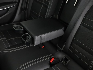 Mercedes CLA C117 Shooting Brake 1.6 180 122KM 2015 Mercedes CLA 180 automat bi-xenon panorama, zdjęcie 33