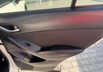 Mazda CX-5 I SUV 2.0 SKYACTIV-G 165KM 2015 Mazda CX-5 Bezwypadekserwis asoz Niemiecjak nowa 2.0 Benzyna 165KM, zdjęcie 24