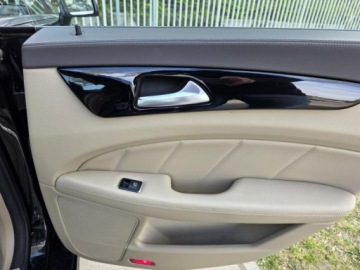 Mercedes CLS W218 Coupe 250 CDI BlueEFFICIENCY 204KM 2013 MERCEDES CLS 250 CDI 2.2l diesel 204KM Przebieg: 137,768km Zadbane wnętrze, zdjęcie 32