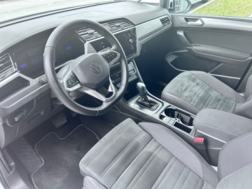Volkswagen Touran III 1.5 TSI EVO 150KM 2024 Volkswagen Touran Special Edition 1.5 TSI EVO 150, zdjęcie 7
