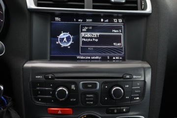 Citroen C4 II Hatchback 5d 1.6 e-HDi 114KM 2013 Citroen C4 1.6 HDi, Navi, Klima, Klimatronic, zdjęcie 12