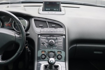 Peugeot 5008 I Minivan 2.0 HDi FAP 150KM 2010 Peugeot 5008 2.0 HDI, 7 miejsc, HAK, Klima, zdjęcie 11