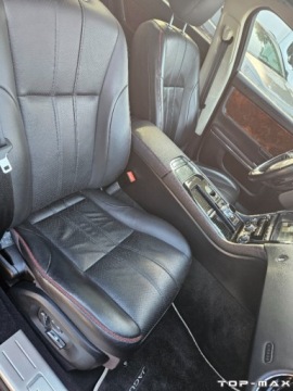 Jaguar XJ VII X351 Sedan SWB 3.0L V6D 600 275KM 2014 Jaguar XJ Piekny Full Wyposazenie 3.0 Diesel 275KM, zdjęcie 16