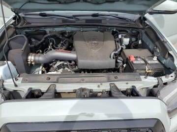 Toyota Tacoma II 2022 Toyota Tacoma 2022r., Double cab, od ubezpieczalni 3.5 Benzyna 278KM, zdjęcie 10