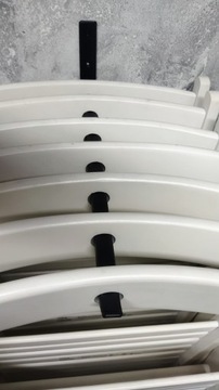 Вешалка на 7 складных стульев