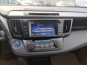 Toyota RAV4 IV MPV Facelifting 2.5 Hybrid 197KM 2016 Toyota RAV4 Hybrid Prestige 4x4 IV (2012-2018) Hyb, zdjęcie 19
