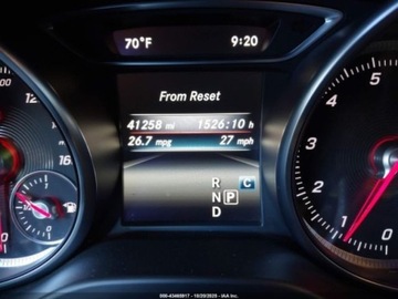 Mercedes GLA I 2017 Mercedes-Benz GLA 2018 MERCEDES-BENZ GLA 250 4MATIC 2.0 Benzyna 208KM, zdjęcie 11