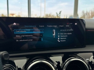 Mercedes Klasa A W177/V177 Hatchback Plug-In 1.3 250e 218KM 2020 Mercedes-Benz Klasa A AMG Line Plug In Fotele kubelkowe Nawigacja Kame, zdjęcie 27