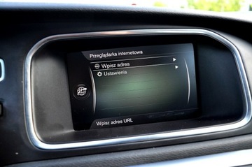 Volvo V40 II 2019 Volvo V40 2.0 T2 122KM RDesign Panorama Skóra, zdjęcie 26