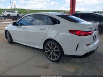 BMW Seria 2 G42-U06 2022 BMW Seria 2 M235i Gran Coupe xDrive 2022 2.0l 2.0 Benzyna 301KM, zdjęcie 3