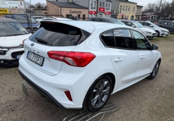 Ford Focus IV Hatchback 1.5 EcoBlue 120KM 2020 Ford Focus Ford Focus 1.5 EcoBlue ST-Line 1.5 Diesel 120KM, zdjęcie 4