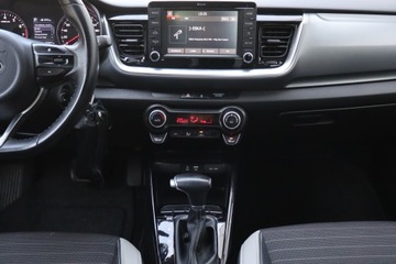 Kia Stonic Crossover 1.0 T-GDI 120KM 2019 Kia Stonic 1.0 T-GDI, Salon Polska, Serwis ASO, zdjęcie 11