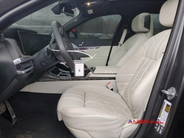 BMW Seria 7 G70 2024 BMW Seria 7 2024 760 XI 4.4L AWD 4.4 Benzyna 536KM, zdjęcie 6