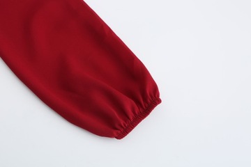 Casualowa spódnica mini z długim rękawem. Spódnica w kształcie litery A