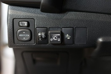 Toyota Auris II Hatchback 5d Facelifting 1.6 Valvematic 132KM 2017 Toyota Auris 1.6 Premium LPG 1.6 Benzyna 132KM, zdjęcie 38