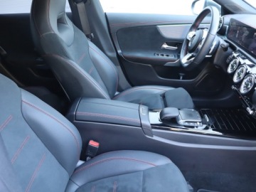 Mercedes CLA C118/X118 2022 Mercedes CLA 200, Salon Polska, Serwis ASO, zdjęcie 8