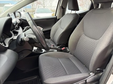 Toyota Yaris IV Hatchback 1.0 VVT-i 72KM 2022 Toyota Yaris 1.0 Comfort IV (2020-) 1.0 Comfort, zdjęcie 12