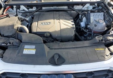 Audi Q5 II SUV Facelifting 2.0 45 TFSI 265KM 2024 Audi Q5 Auta z USA - Zapytaj o wiecej ofert 2.0 Benzyna 265KM, zdjęcie 1