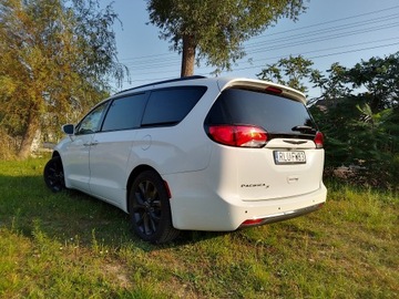 Chrysler Pacifica II 3.6 V6 291KM 2018 Chrysler pacyfica 2018 r, zdjęcie 18